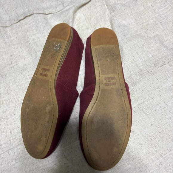 TOMS Women's Burgundy and Red Loafers - Picture 2 of 2